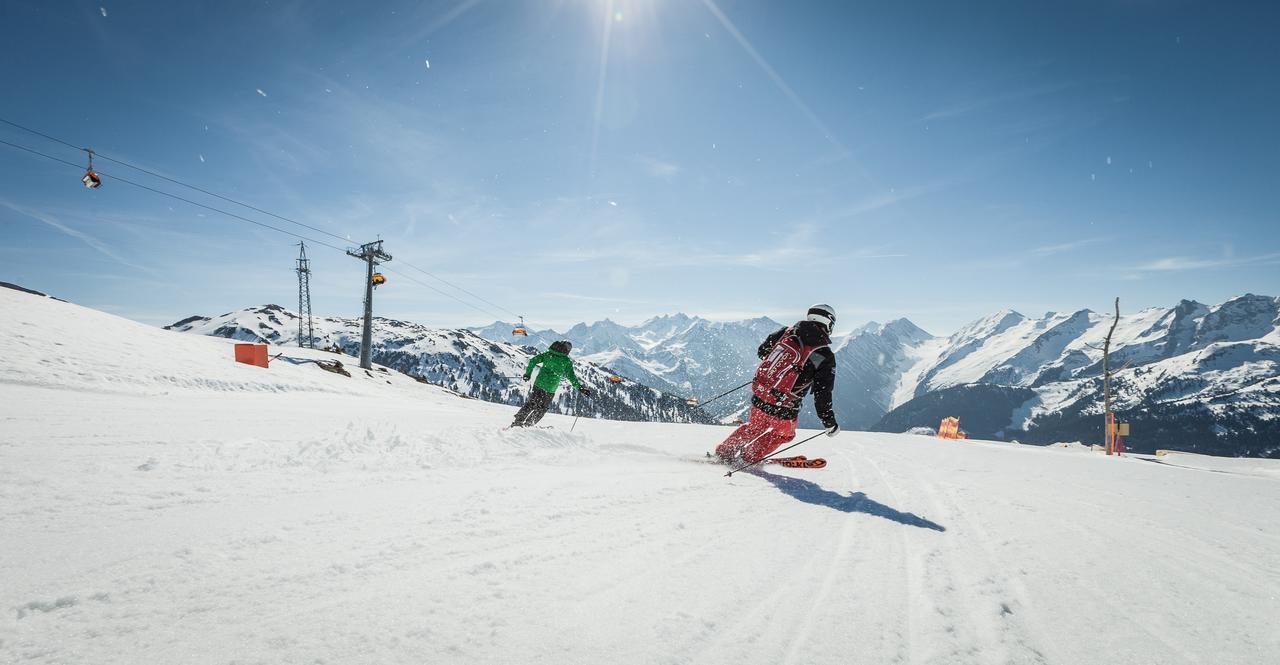 Aktivhotel Tuxerhof Zell am Ziller Kültér fotó